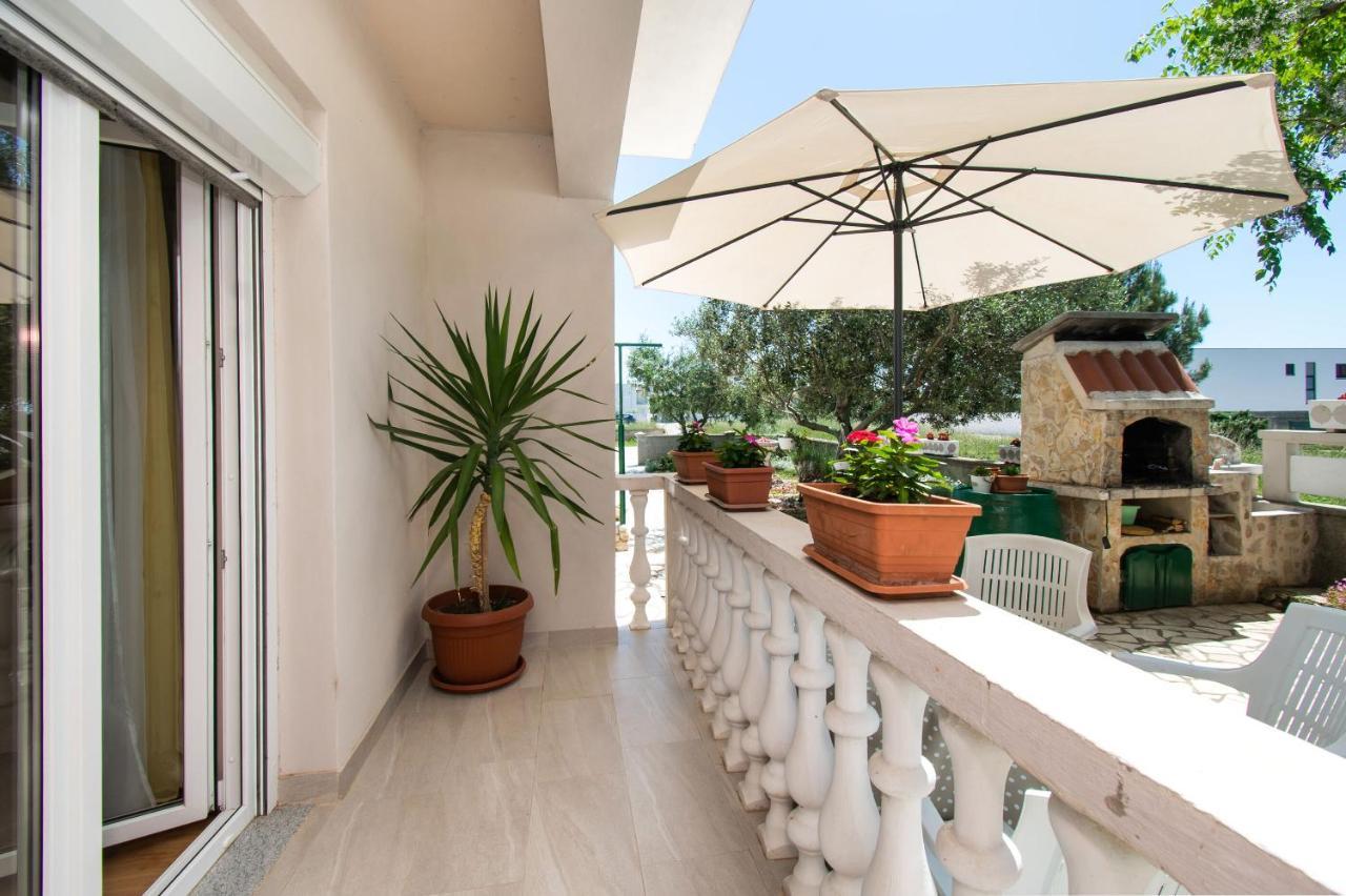 Apartment Ivan Vrsi Exterior foto